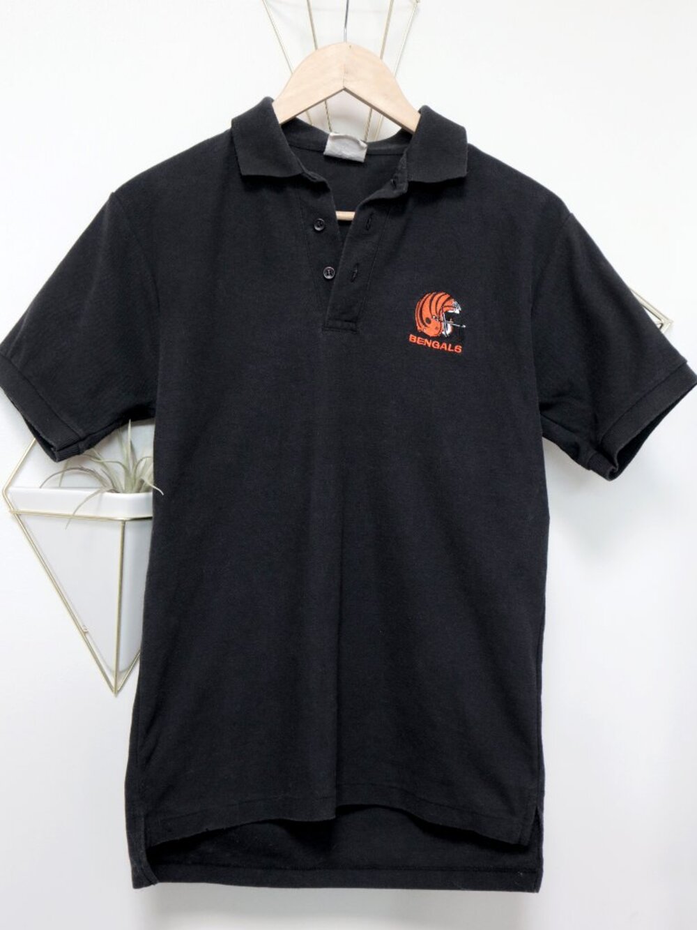 Vintage Men's Black Cincinnati Bengals Short Sleeve Polo, Embroidered Logo Ohio